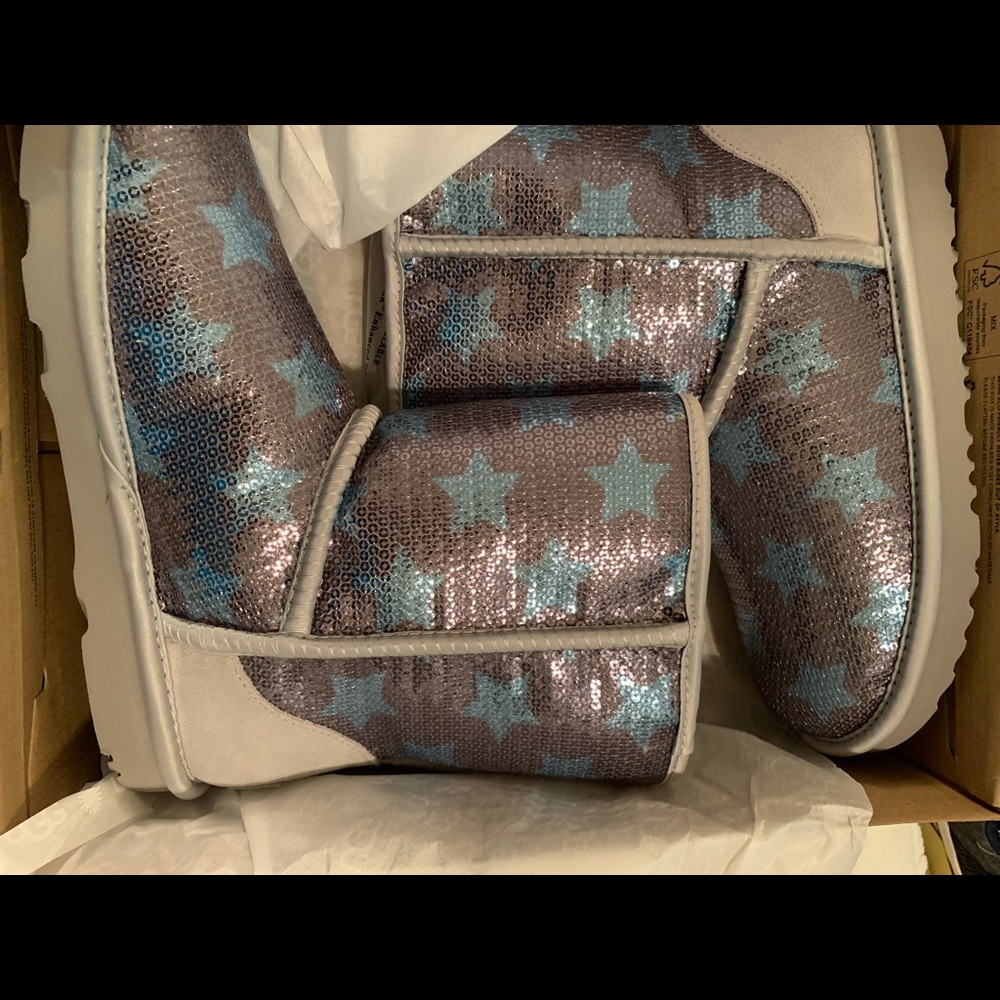 Beautiful Ugg boots for big girl or women!